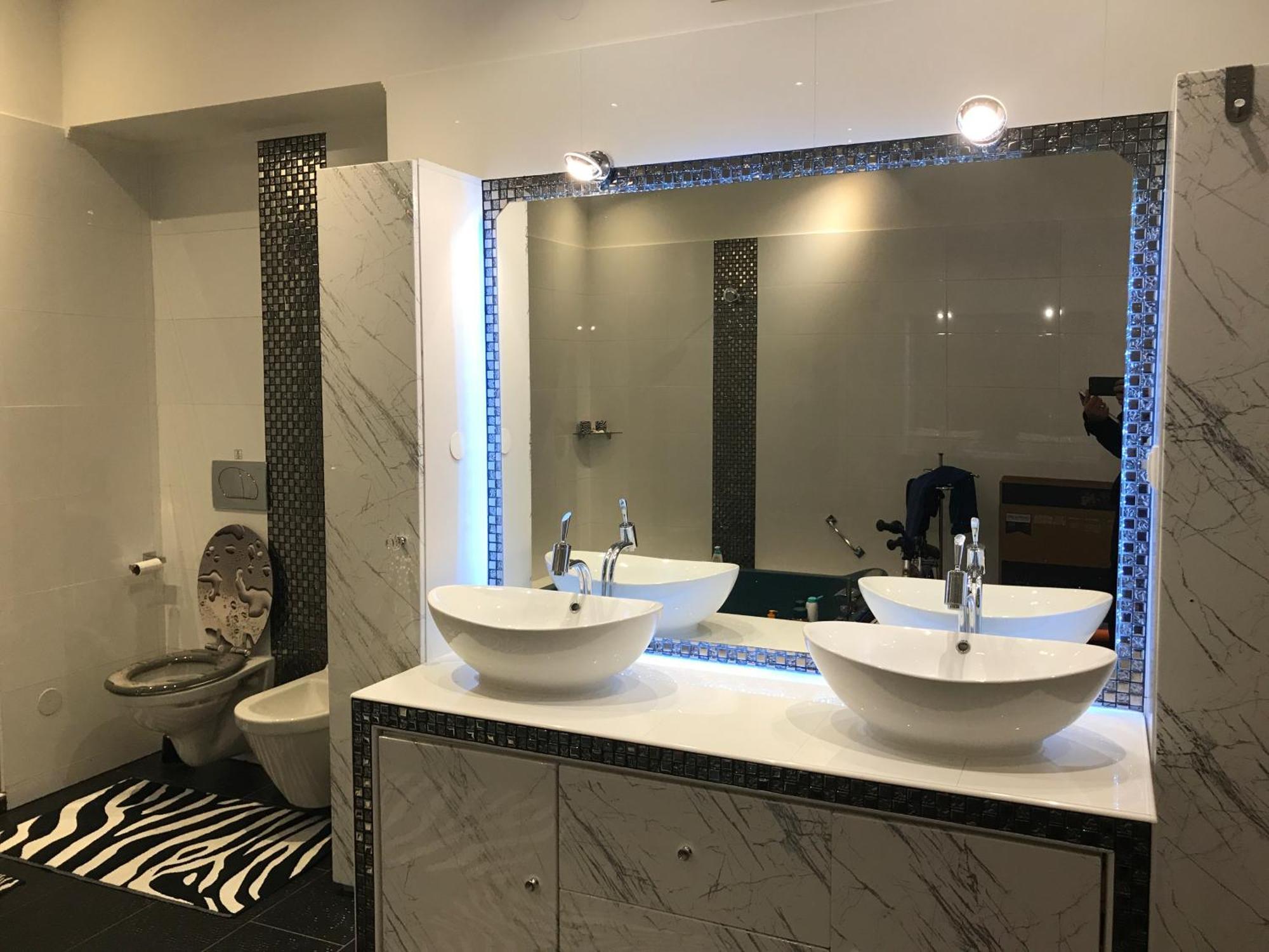 Grosse Wohnung Naehe Zentrum فيينا المظهر الخارجي الصورة